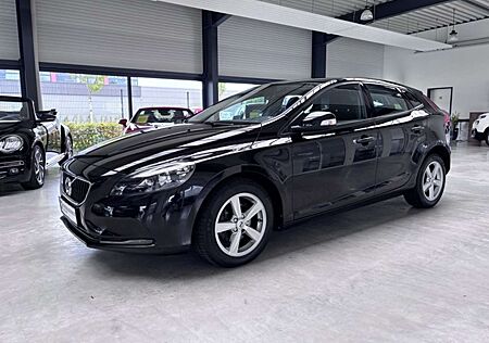 Volvo V40 KINETIC KLIMA+NAVI+EINPARKHILFE+TEMPOMAT+ALU