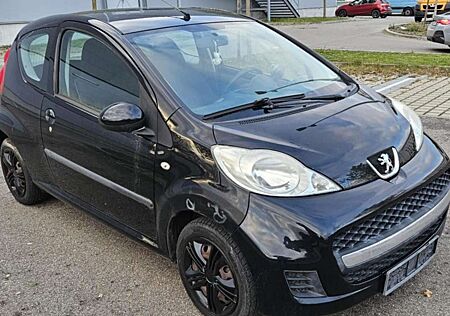 Peugeot 107 Filou ( mit klima ) Unfallfrei ( ohne TUV )