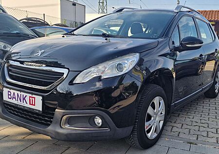 Peugeot 2008 Active. Garantie 12 Monate Service neu.