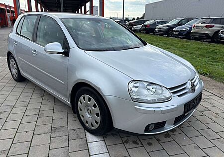 VW Golf Volkswagen V Lim. Tour