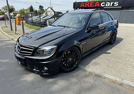 Mercedes-Benz C 63 AMG PERFORM*Bi-XEN*GSD*H/K*COMAND*CARBON