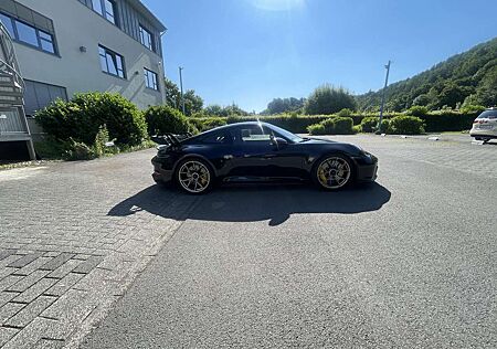 Porsche 992 GT3 *PCCB* unfallfrei, Neuzustand, Carbon