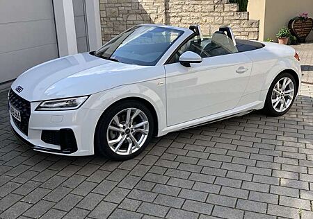 Audi TT Roadster 40 TFSI
