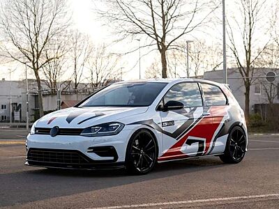 Volkswagen Golf R
