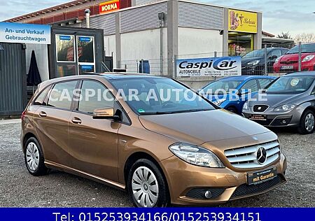 Mercedes-Benz B 200 KLIMAAUT.,PANORAMADACH,NAVI,SHZ,PDC,1.HAND