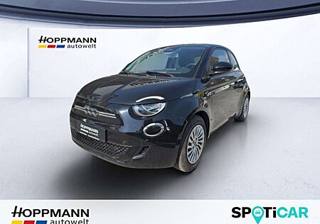 Fiat 500E Action + Wallbox PDC Klimaauto Carplay