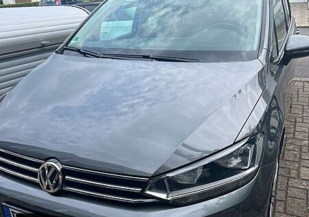 VW Touran Volkswagen 1.4 TSI (BlueMotion Technology) DSG Comfort
