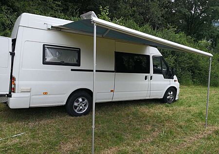 Ford Transit 2,4 TDCI mit Camperausbau