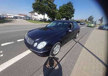 Mercedes-Benz E 200 Kompressor Sequentronic Elegance