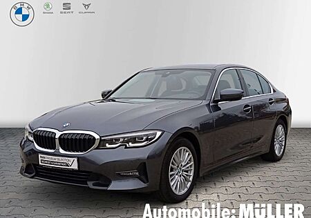 BMW 318 i Limousine Sport Line Navi Leder Digitales Cockpi