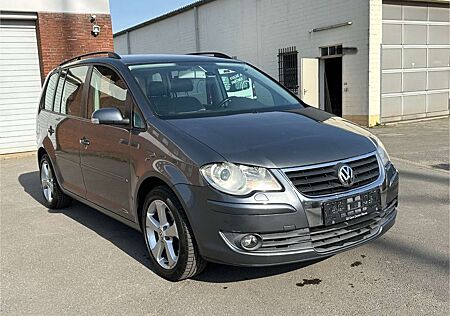 VW Touran Volkswagen 1.9 TDI Trendline Navi