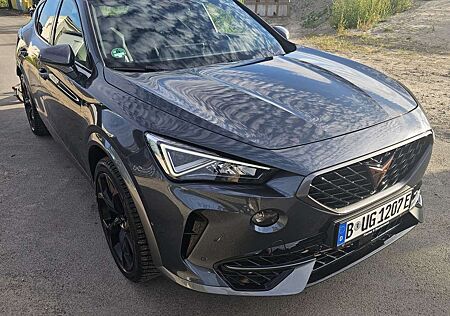 Cupra Formentor VZ 1.4 e-Hybrid DSG Panorama Supersport