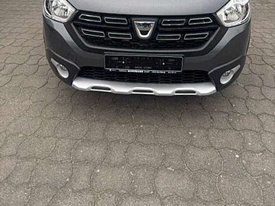 Dacia Dokker Stepway Celebration