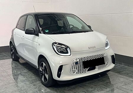 Smart ForFour electric drive / EQ*LED*Pano*SZH*Kamera