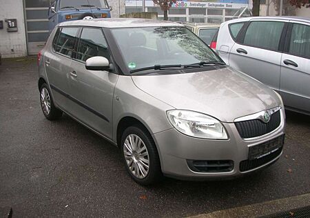 Skoda Fabia *1.4l-63kW *Klima+Sitzheizung *5-Türen
