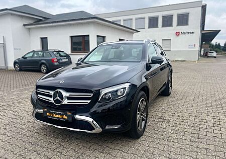 Mercedes-Benz GLC 250 d 4Matic*1.HAND*360*AMG Interieur