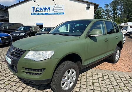 VW Touareg Volkswagen V6 3.0 TDI Tip. / LEDER / LUFTFED./ AHK