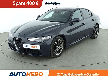 Alfa Romeo Giulia 2.2 JTDM Super Aut.*NAVI*BI-XENON*TEMPO*CAM*PDC*