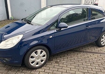 Opel Corsa Edition 1,2 Benziner / Klima
