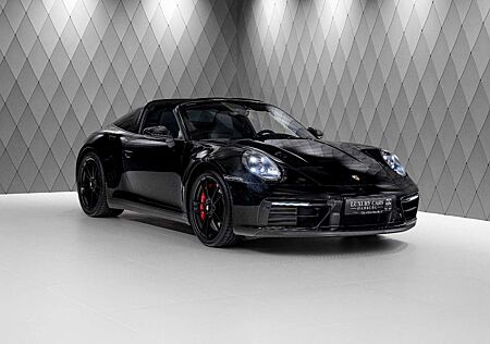 Porsche 992 Targa 4 GTS BLACK/BLACK CAMERA