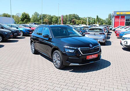 Skoda Kamiq 1.5 TSI Tour*1.Hand*DSG*AHK*SHZ*