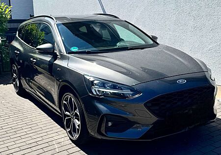 Ford Focus Turnier 1.5 EcoBoost Start-Stopp-System Aut.