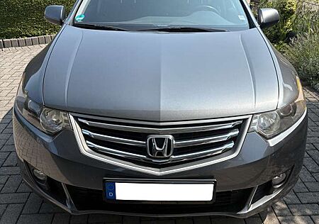 Honda Accord Stufenheck 2.0 Executive