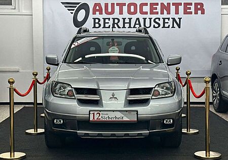 Mitsubishi Outlander 2.4 Sport 4X4*AUTOMATIK*1.HAND*