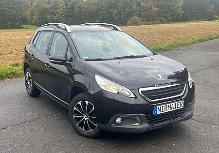 Peugeot 2008 SHZ, Klima, Wenig Kilometer