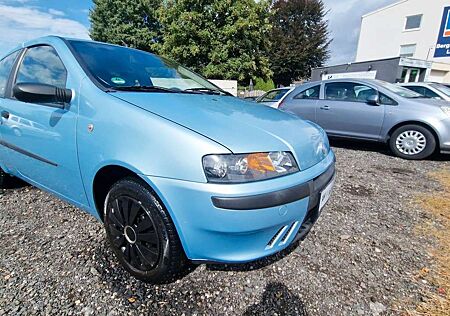 Fiat Punto 1.2 8V S/ TÜV/Citi-Lenk/Sport-Auspuff
