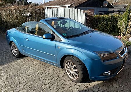 Ford Focus CC Focus Coupe-Cabriolet 2.0 16V Titanium