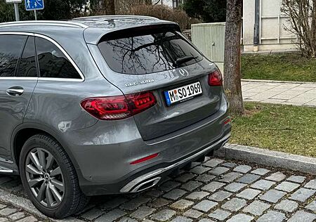 Mercedes-Benz GLC 300 d 4Matic 9G-TRONIC AMG Line