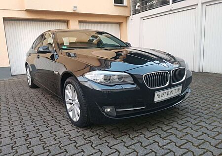 BMW 525 d 5 Lim.+Xenon+Leder+2.Hand