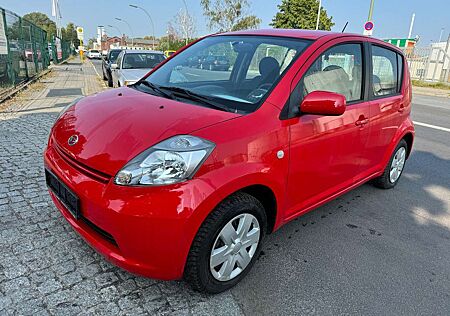 Daihatsu Sirion 1.0