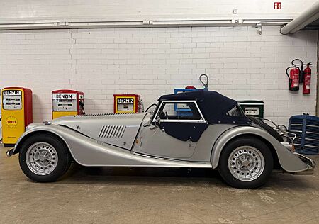 Morgan Plus 8