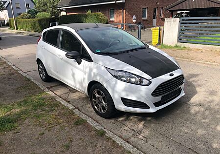 Ford Fiesta 1.0 SYNC Edition
