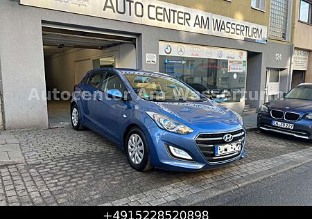 Hyundai i30 1.4 blue Classic Euro6|1.Hand|Start-Stop