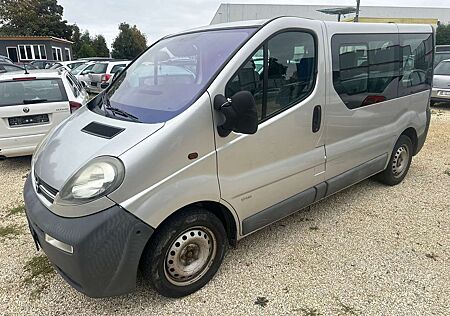 Opel Vivaro Kombi L1H1 2,7t 9 Sitze, Klima