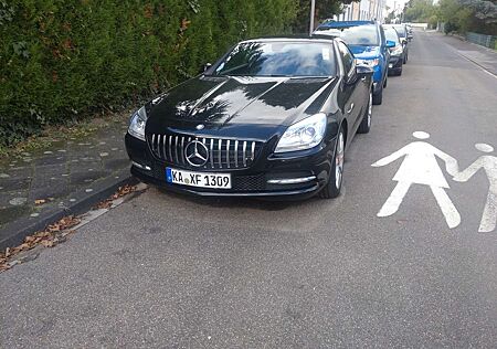 Mercedes-Benz SLK 250 CDI (BlueEFFICIENCY) 7G-TRONIC