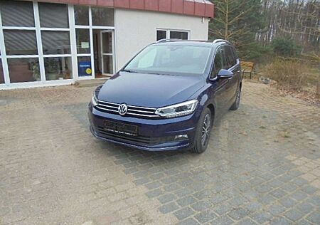 VW Touran Volkswagen Highline BMT/Start-Stopp