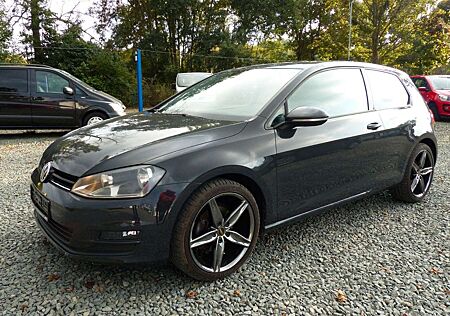 VW Golf Volkswagen VII Lim. Trendline*18"Alu*8Fach*2.Hand*