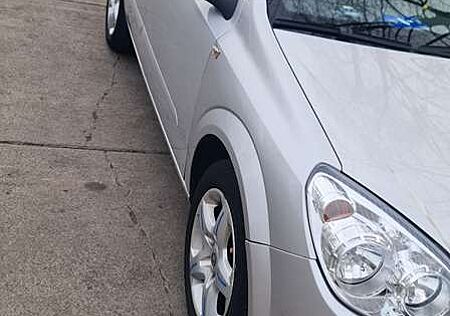 Opel Astra 1.6 Top Zustand