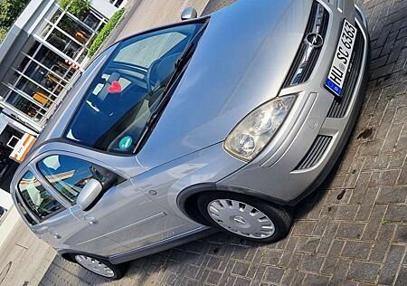 Opel Corsa 1.2 16V Sport