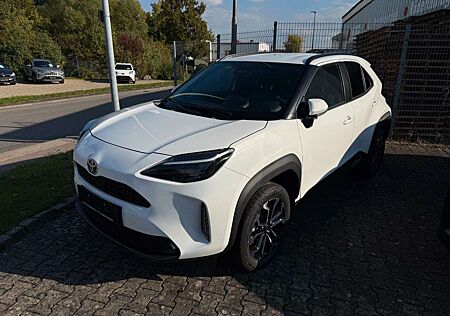 Toyota Yaris Cross 1.5 Hybrid Teamplayer Safety-Paket