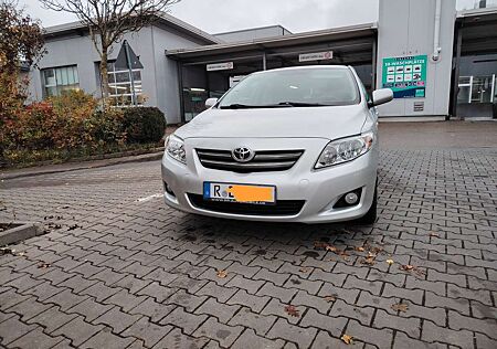 Toyota Corolla 1.4 VVT-i Edition