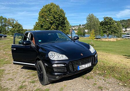 Porsche Cayenne Turbo