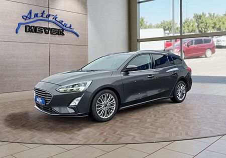 Ford Focus Turnier Titanium Voll-LED/Navi/Winterp.