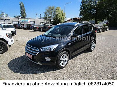 Ford Kuga Titanium*Navi*PDC*BT*SHZ*Teilleder*AHK*