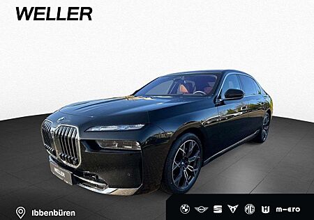 BMW 740 d xdrive AHK Iconic Glow Massage Pano Sky B&W