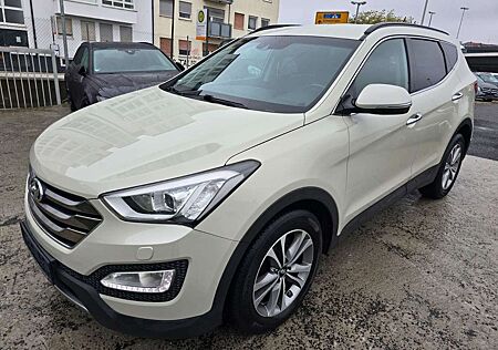 Hyundai Santa Fe Premium 2,2 CRDi 4WD Automatik